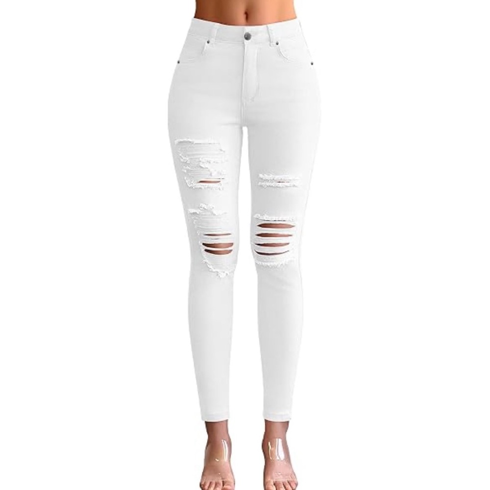 🤍🌷💎American Eagle Outfitters White Distressed Skinny Jeans